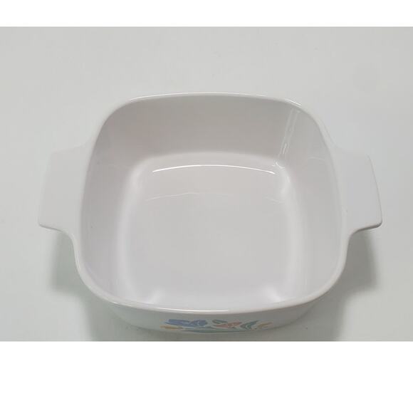 Vintage Corning Ware Friendship A 1.5 L Casserole 7 Inch Square, No lid. - Picture 3 of 4
